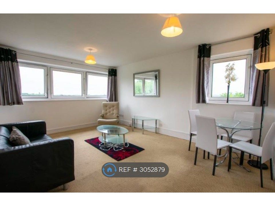 Property photo 1 of 8 Lounge 1