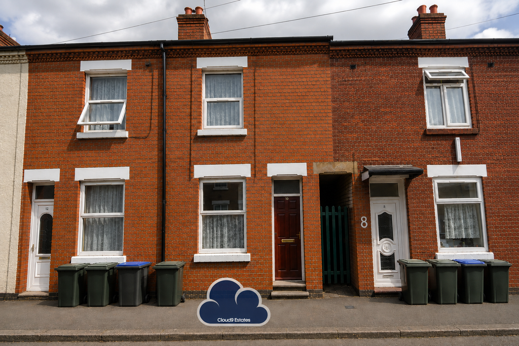 Property photo 1 of 12