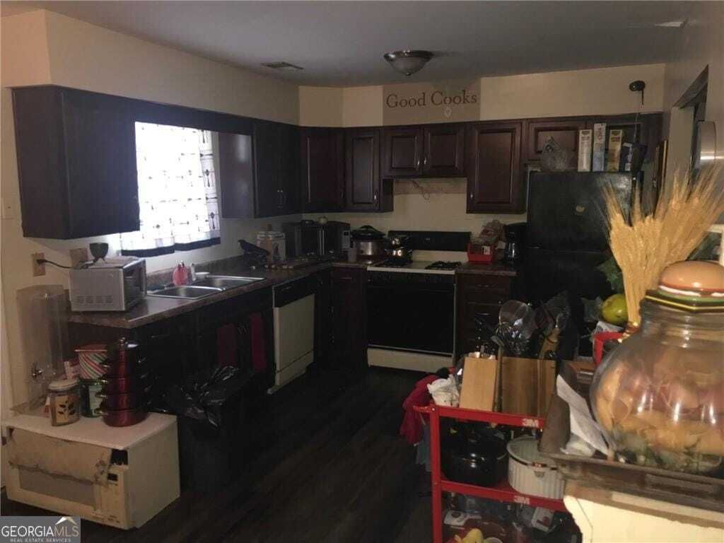 Property photo 2 of 7 <Alttext/>