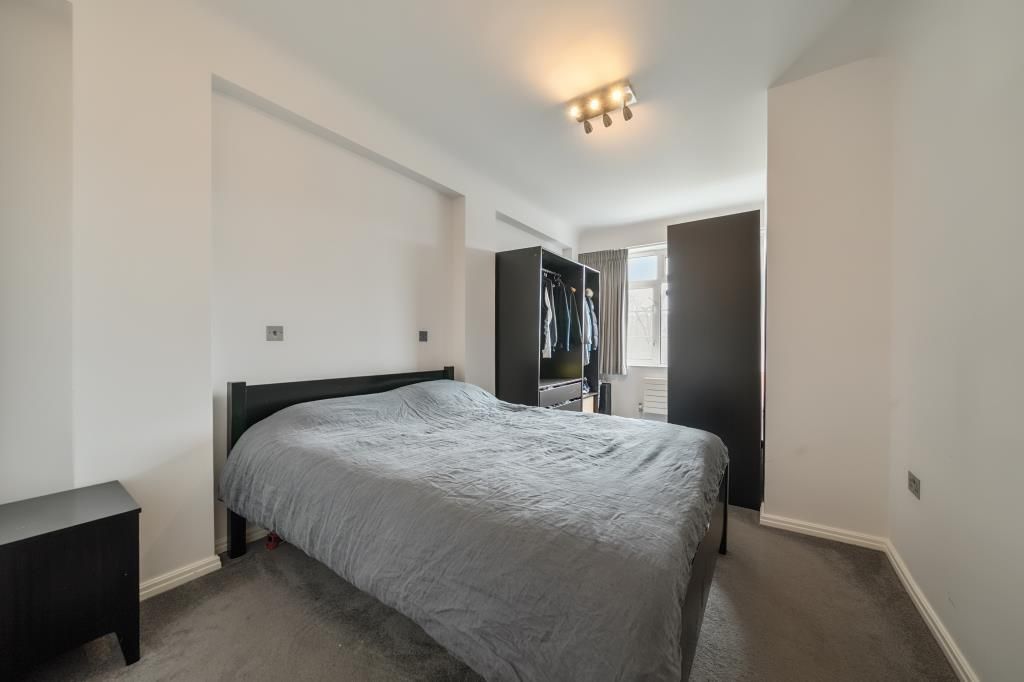 Property photo 3 of 20 Bedroom