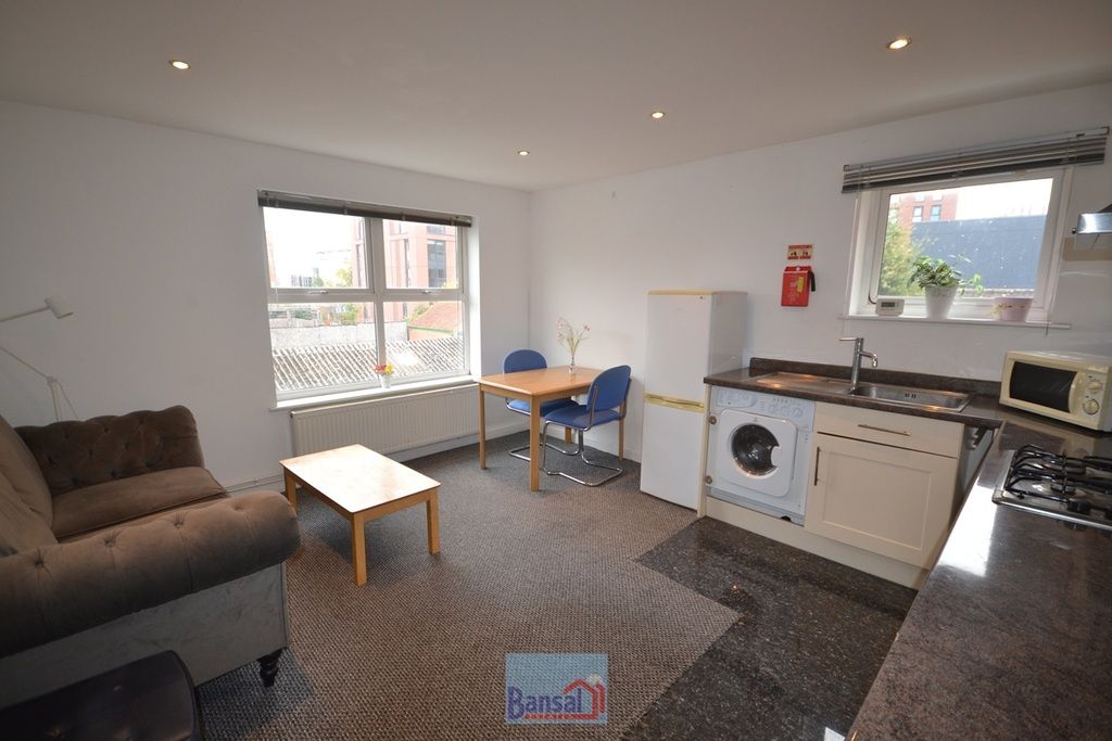 Property photo 2 of 10