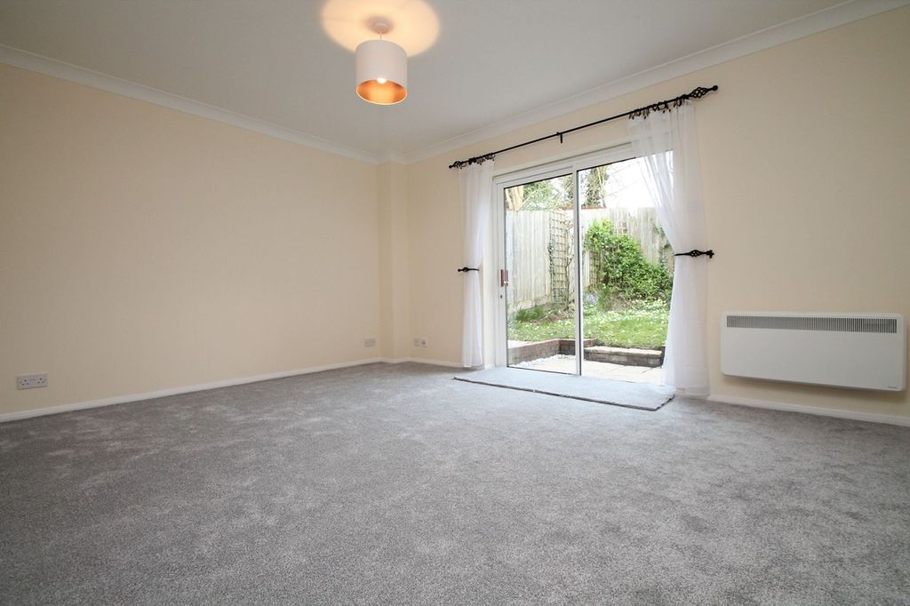 Property photo 2 of 13 Photo 6