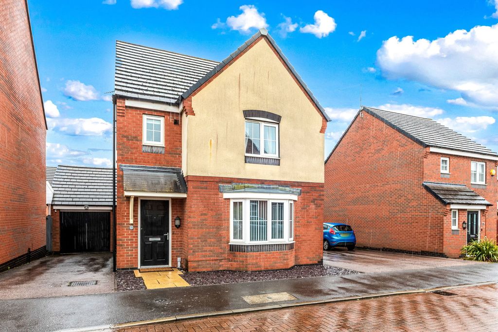 Property photo 1 of 19