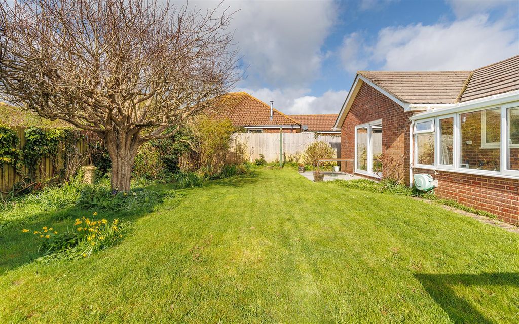 Property photo 1 of 26
