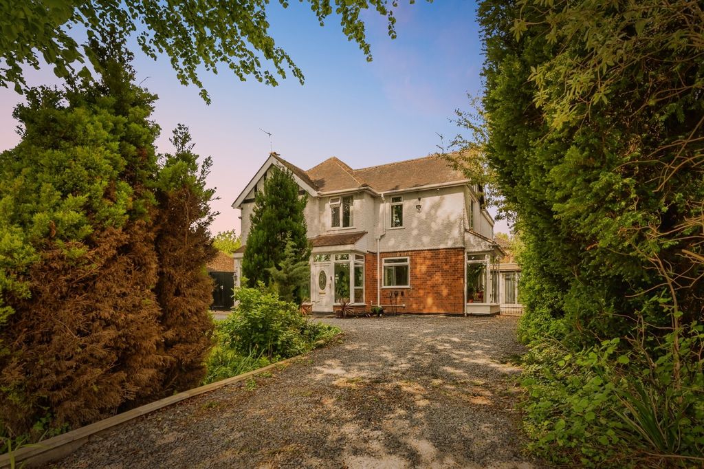 Property photo 1 of 33 Pbox-Img.Jpg