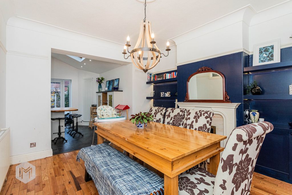 Property photo 3 of 19 Picture No. 08