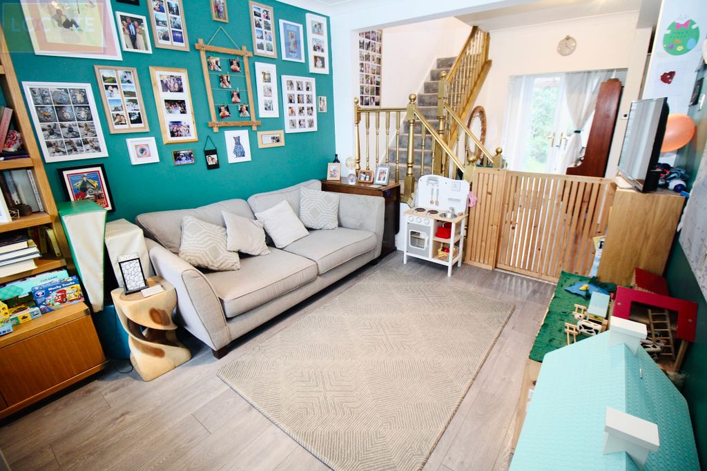 Property photo 2 of 22 Img_6002.Jpeg