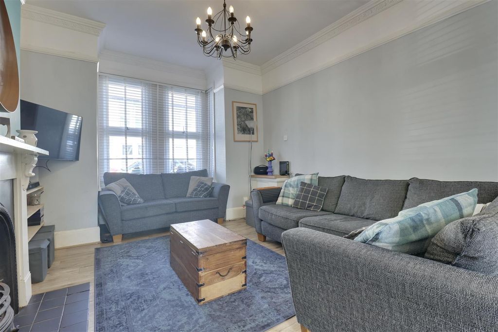 Property photo 3 of 15 CE128B01-75Af-4655-9F78-847Aa81Ca495_1_201_A.Jpeg