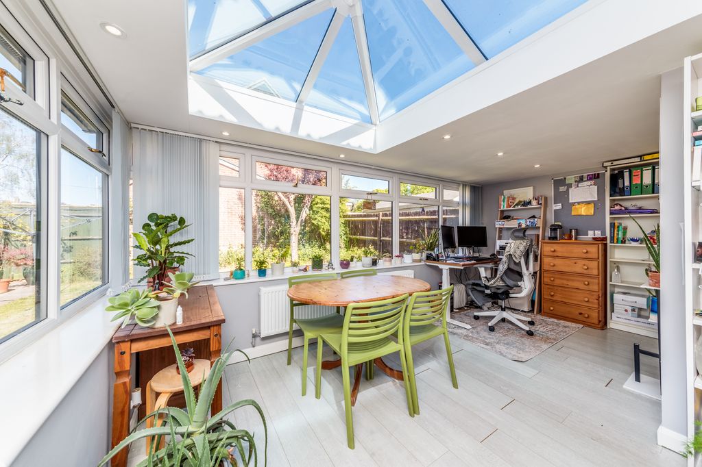 Property photo 3 of 16