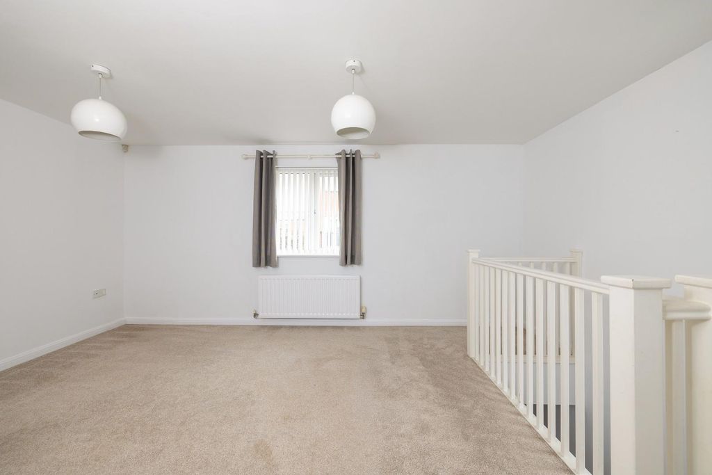 Property photo 1 of 17 Char9889.Jpg