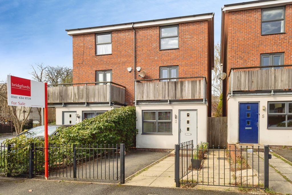 Property photo 1 of 17 Pbox-Img.Jpg