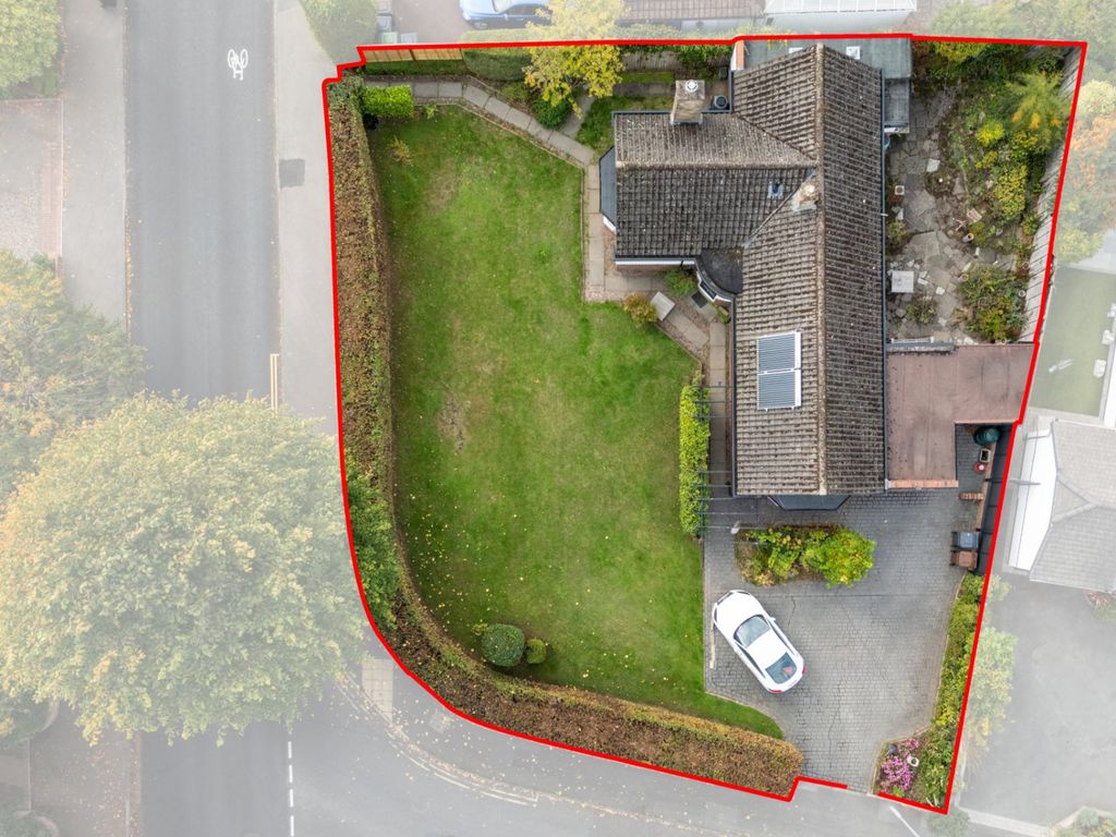 Property photo 2 of 16 Picture No. 20