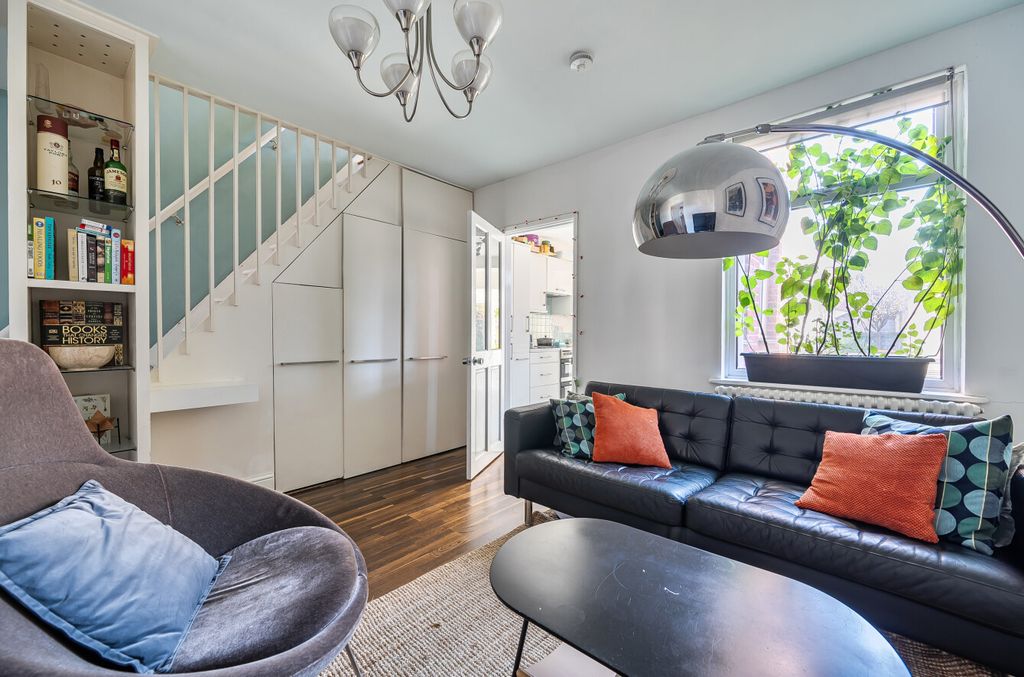 Property photo 2 of 14 1431600-18-69Bad7...