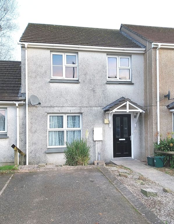 Property photo 2 of 13