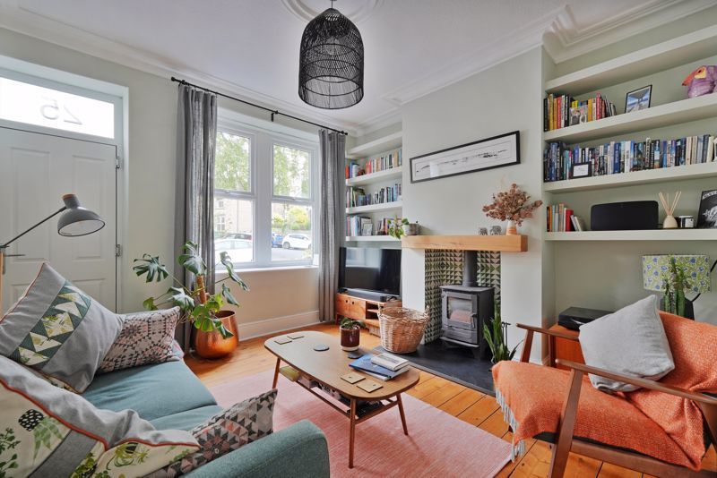 Property photo 2 of 30 Living Room