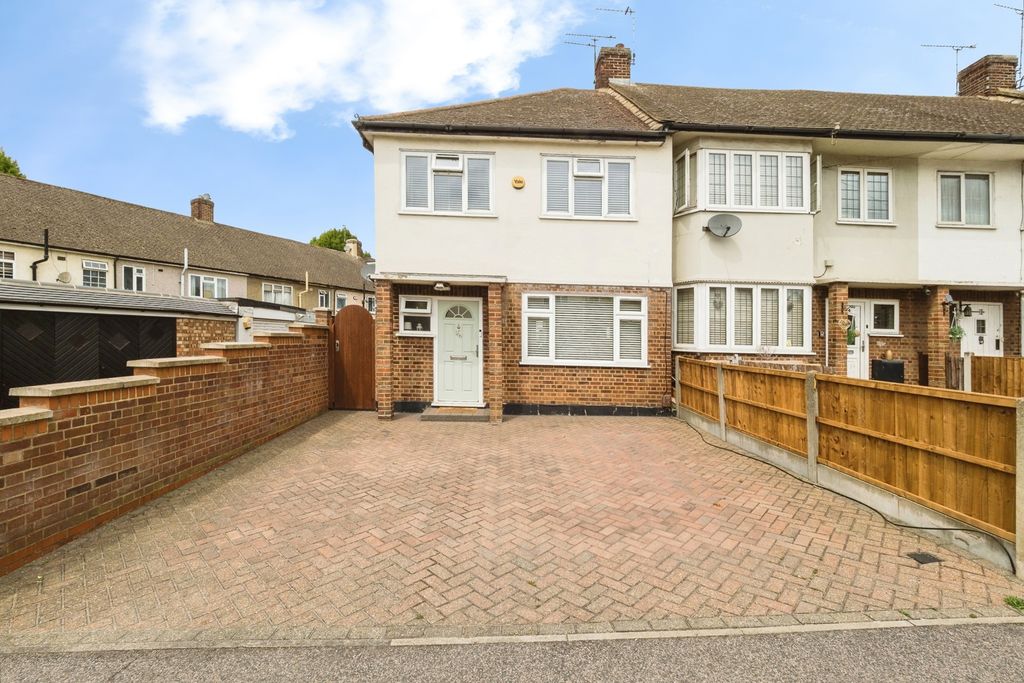 Property photo 1 of 18 Pbox-Img.Jpg