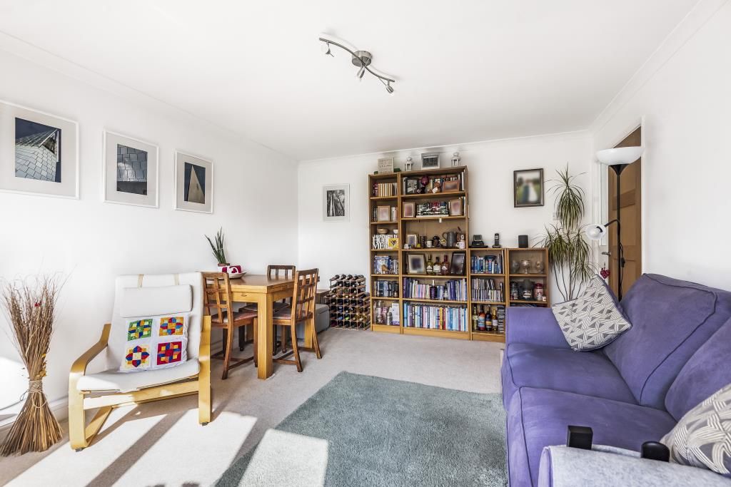 Property photo 2 of 10 Living Room