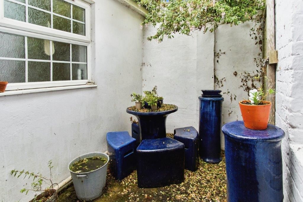 Additional image 10 of 2 bed property to rentGeorge Street, Ryde PO33