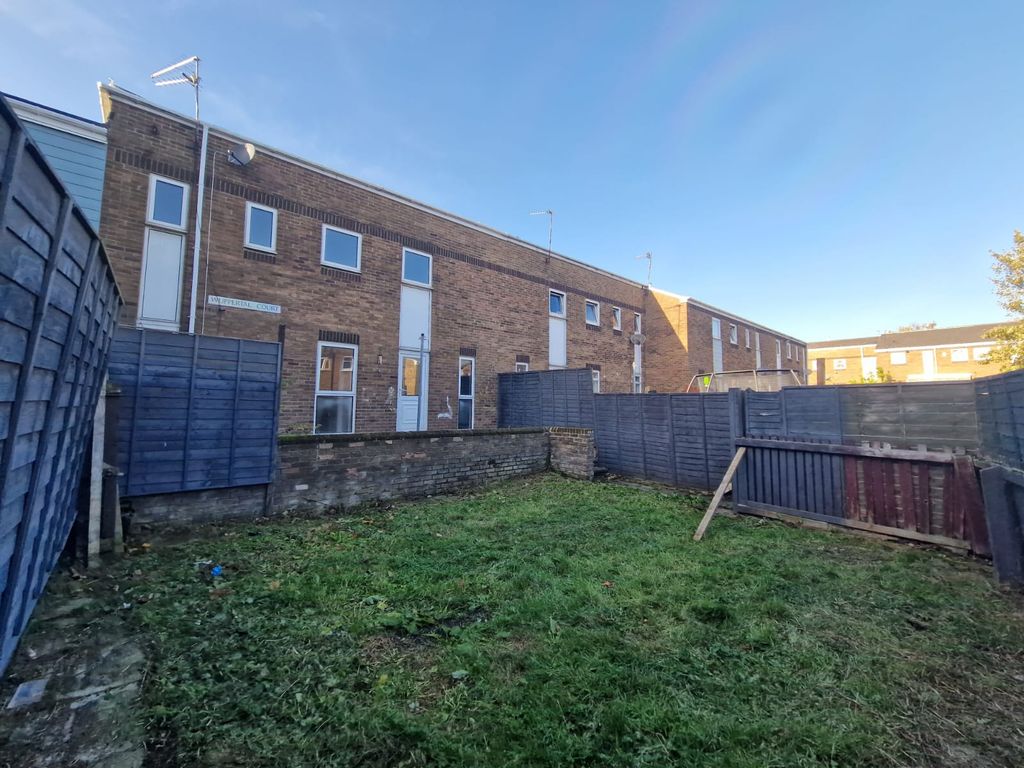Property photo 1 of 20