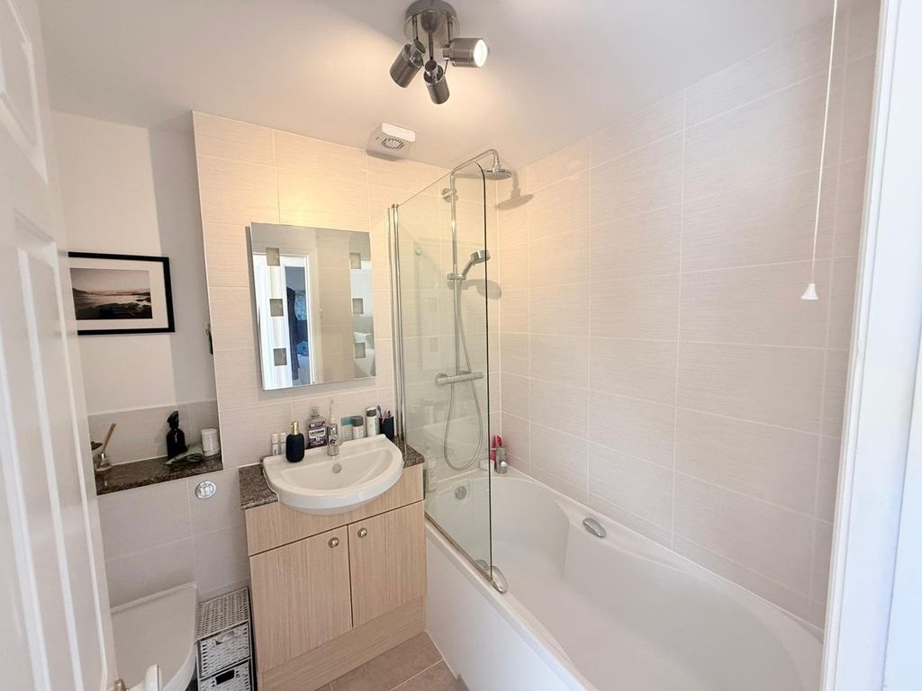 Property photo 3 of 25 Picture No. 42