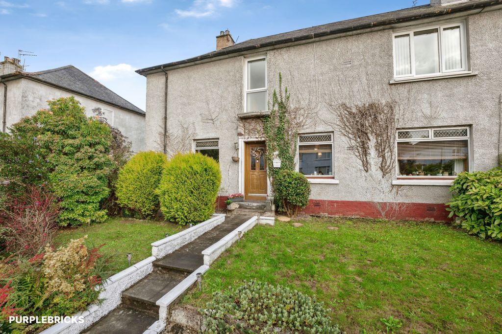 Property photo 2 of 23