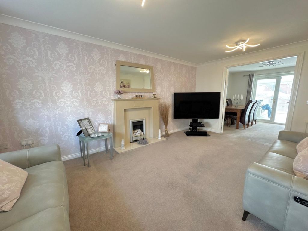 Property photo 3 of 33 94Dba140-Bafd-479A-83Aa-880E4Ad440Ad