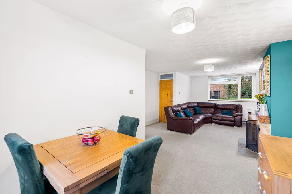 Property photo 3 of 13