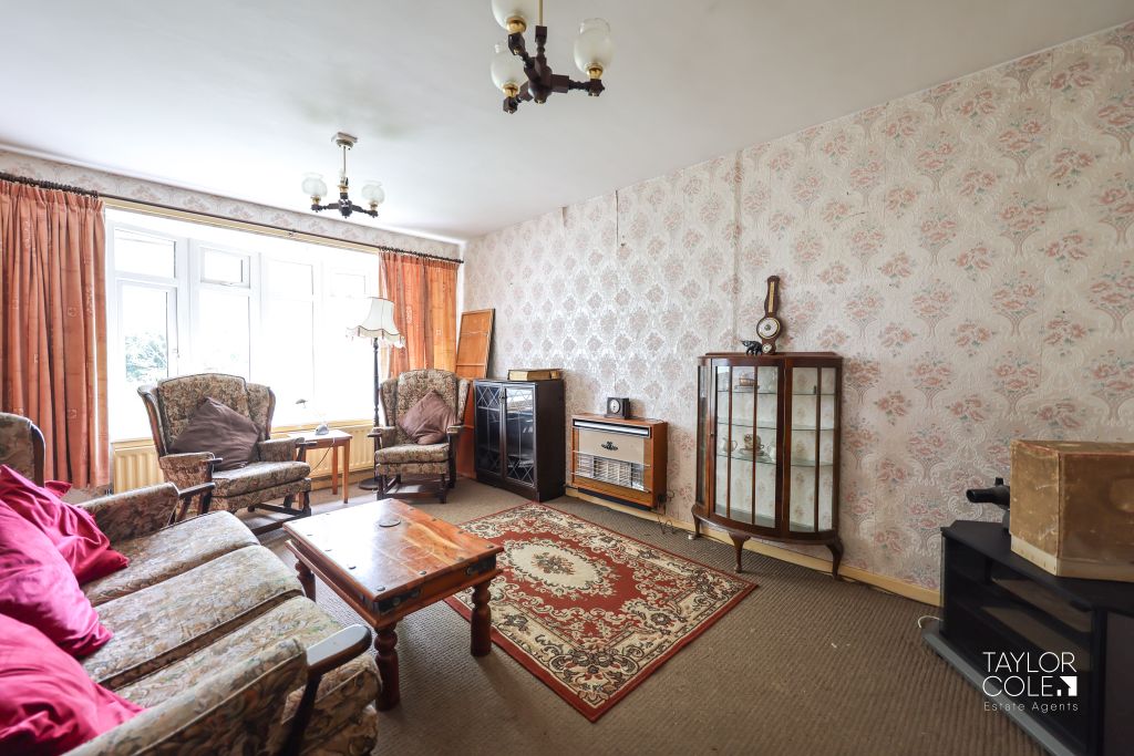Property photo 3 of 16 Img_3079