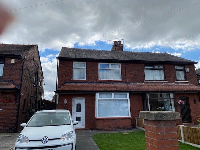 Property photo 1 of 11 Photo