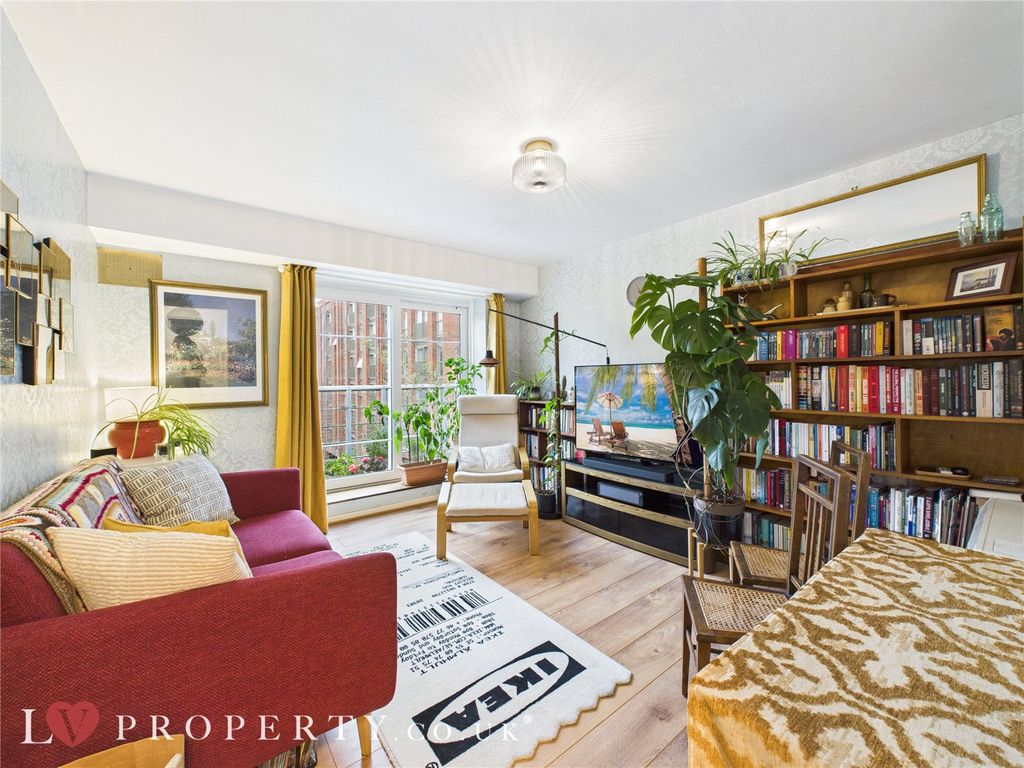 Property photo 1 of 18 Picture No. 10