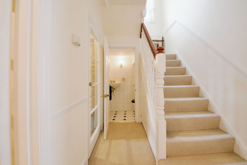 Property photo 2 of 21 Photography