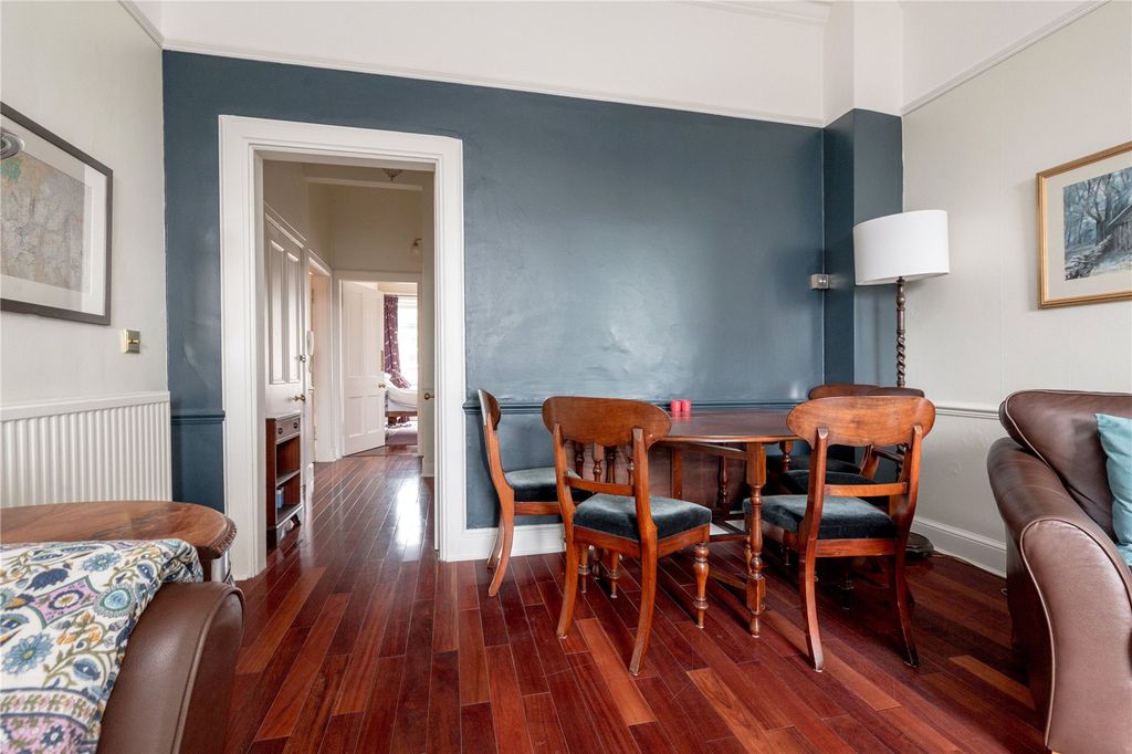 Property photo 3 of 18 Living / Dining