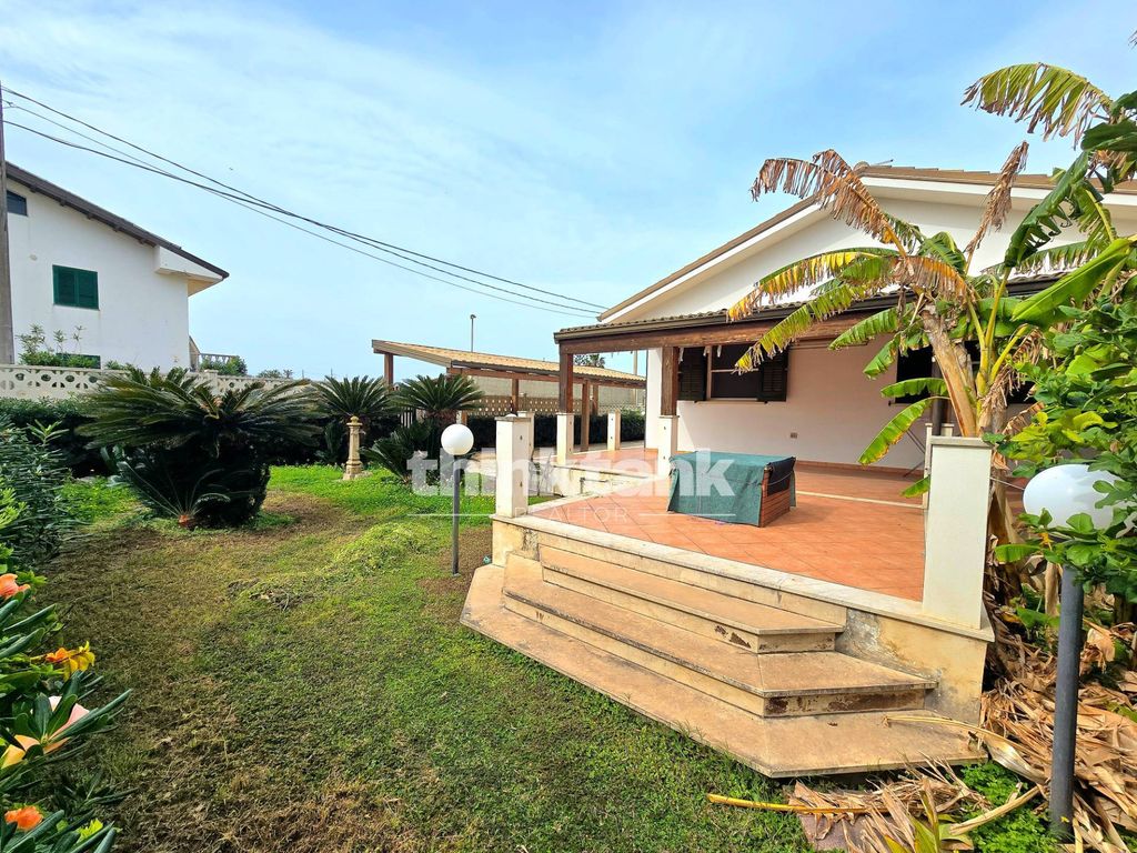Property photo 3 of 26