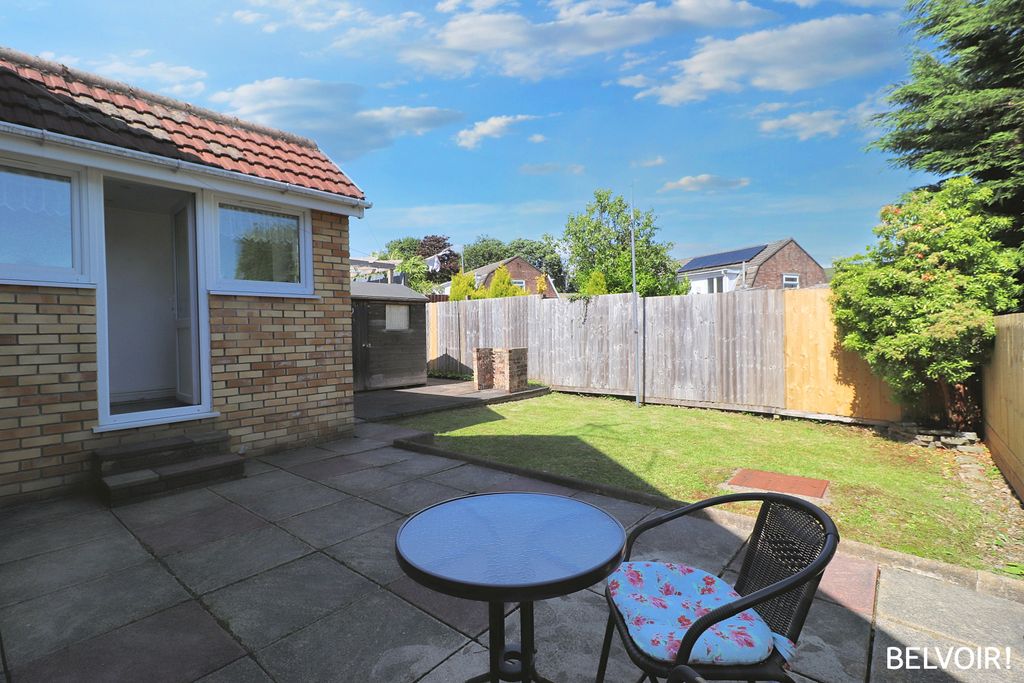 Property photo 3 of 18