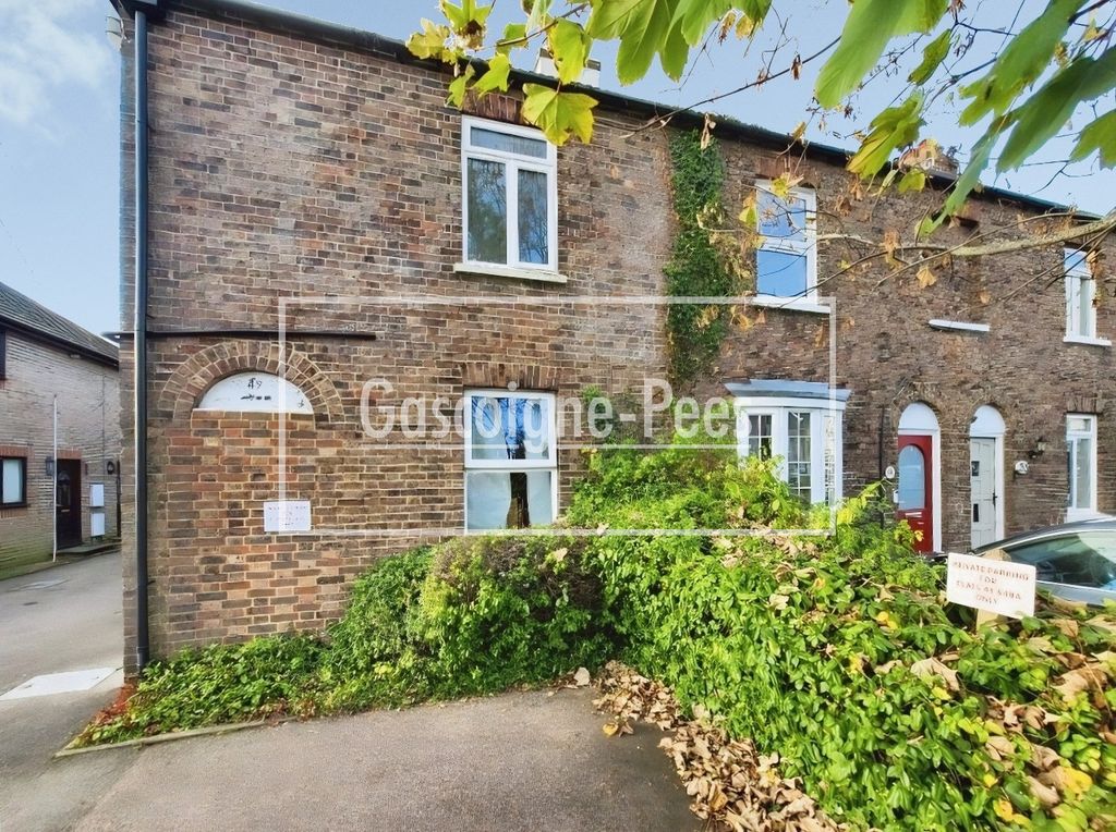 Property photo 1 of 9