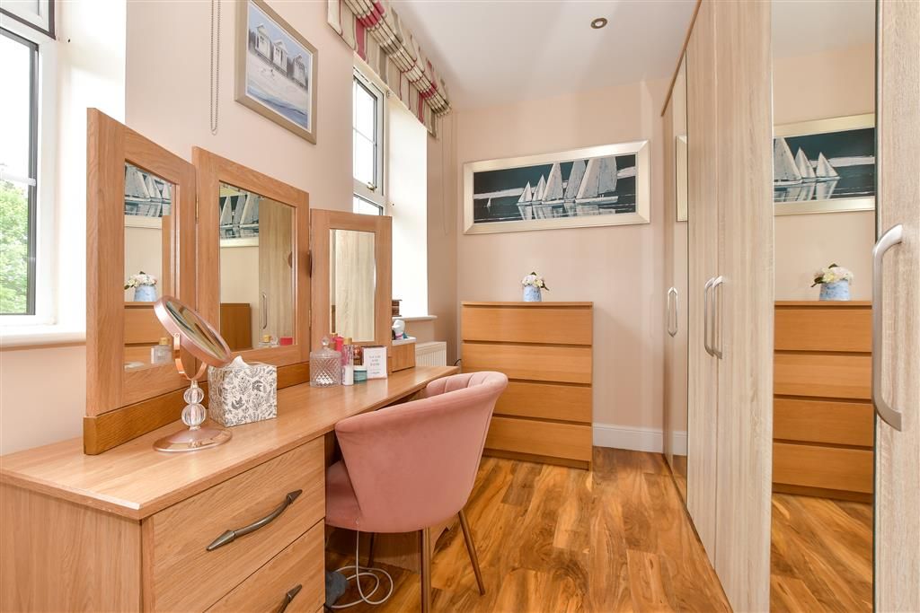 Property photo 2 of 15 Dressing Area