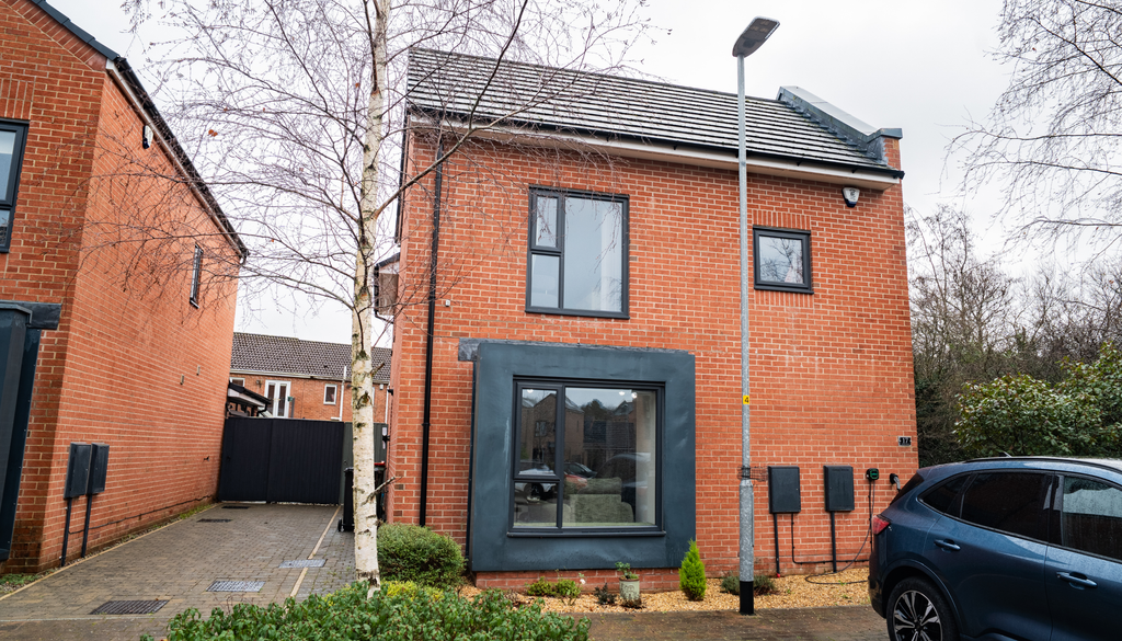 Property photo 1 of 24 Front