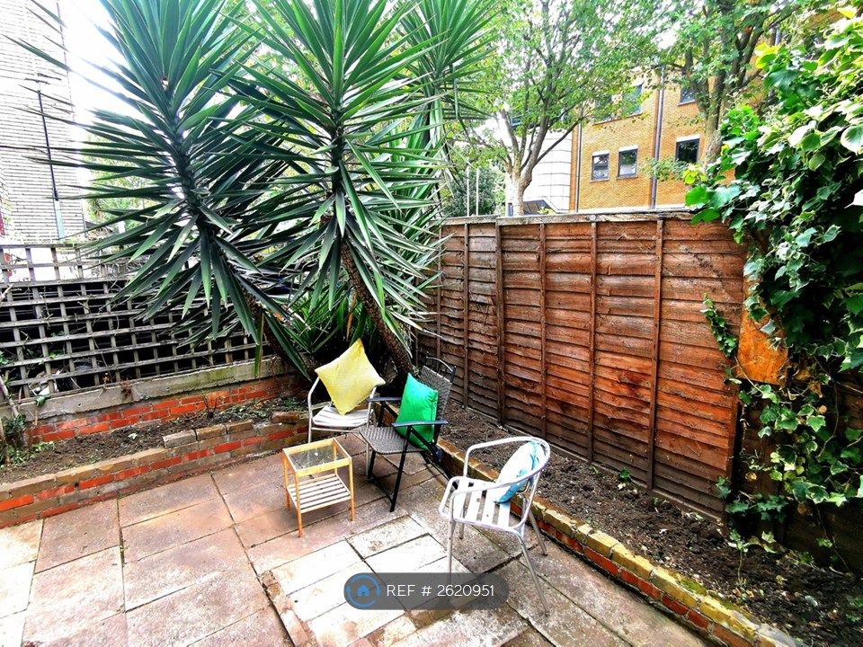 Property photo 2 of 10