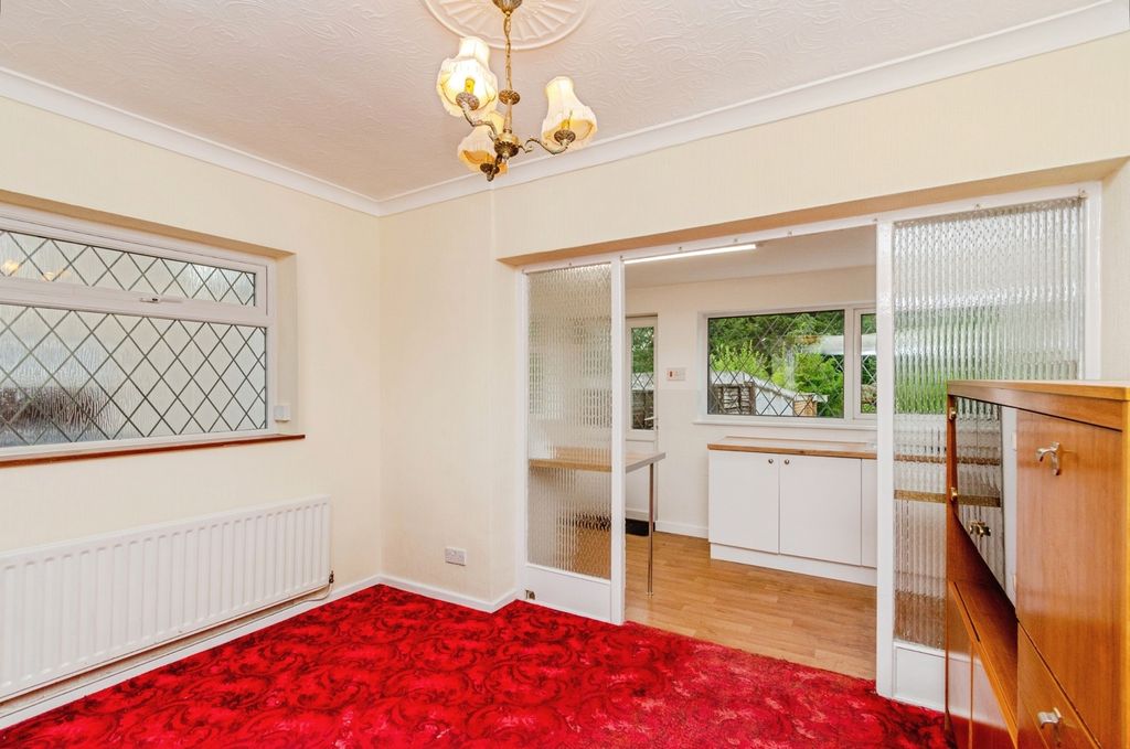 Property photo 3 of 17 Photo