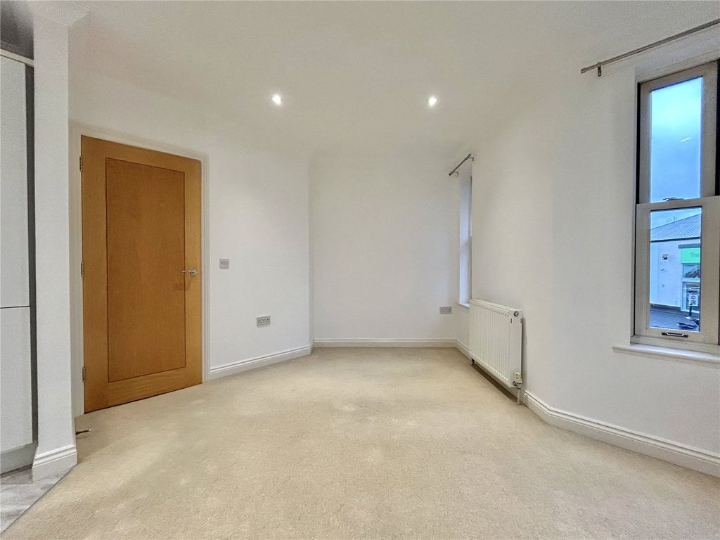 Property photo 3 of 8 Picture No. 03