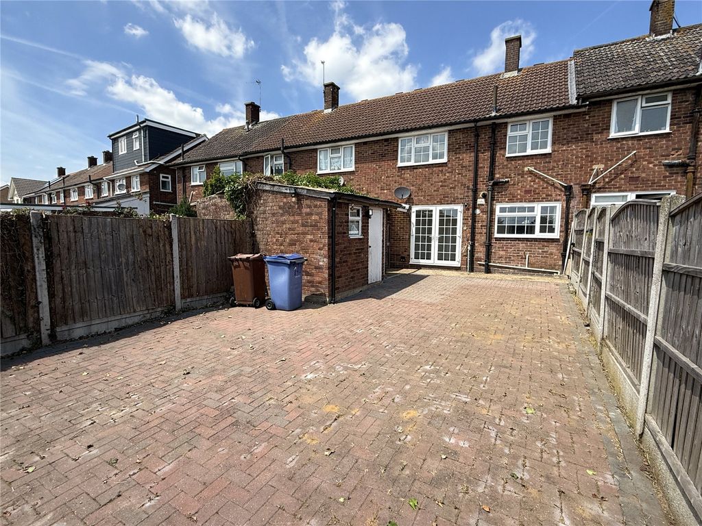 Property photo 2 of 25 Picture No. 13