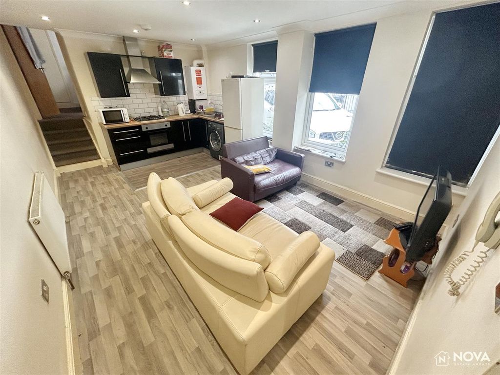 Property photo 2 of 9 Img_4864.Jpg
