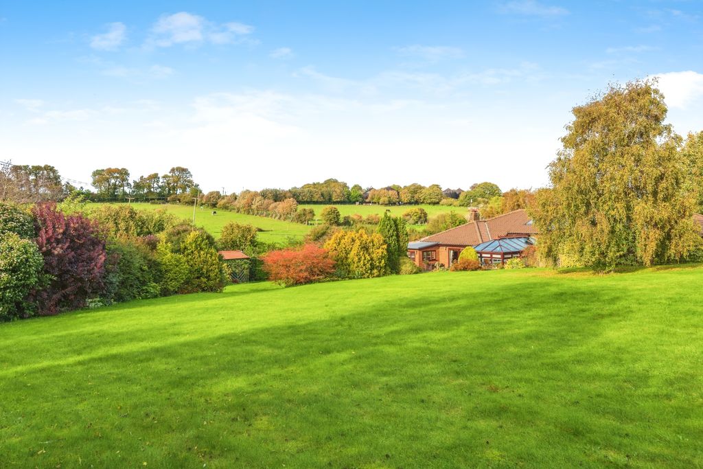 Additional image 13 of 7 bed detached bungalow for saleForge Lane, Sutton CT15
