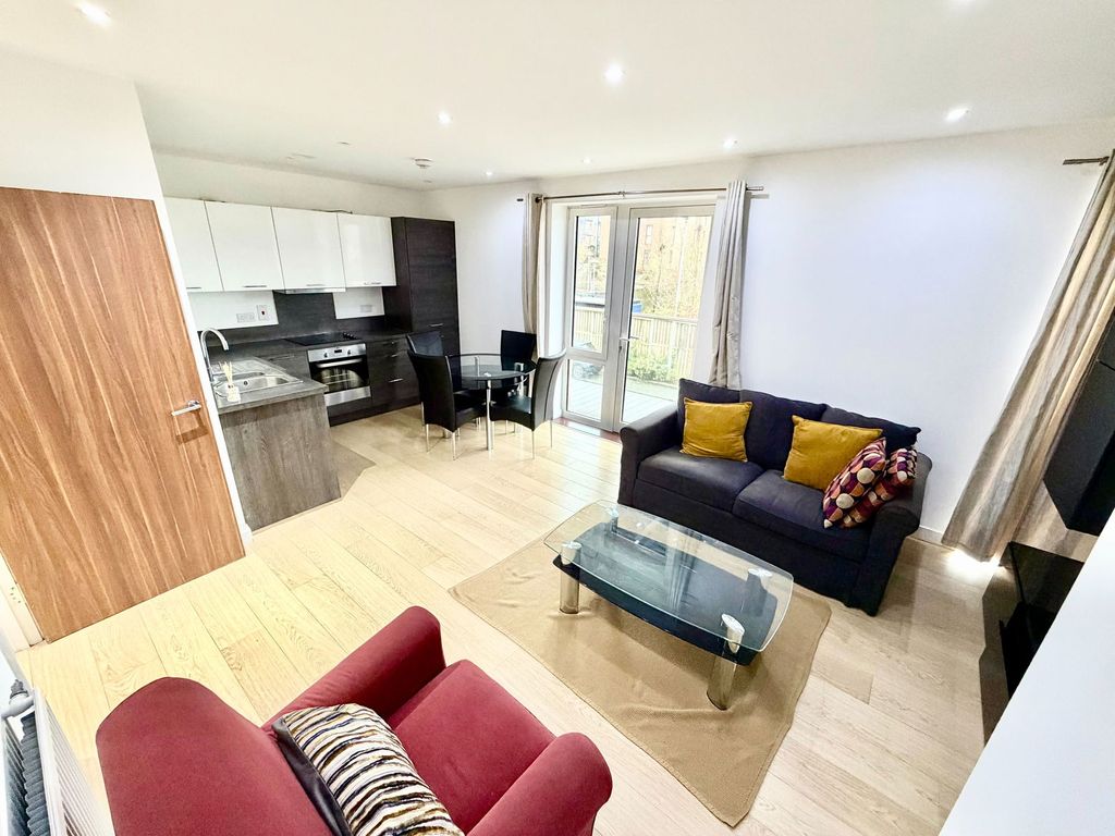 Property photo 2 of 12