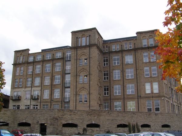 Property photo 1 of 14 Photograph 5