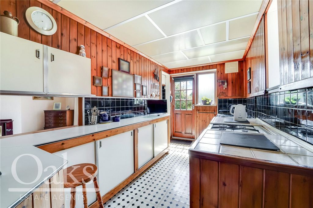 Property photo 3 of 8 Picture No. 02