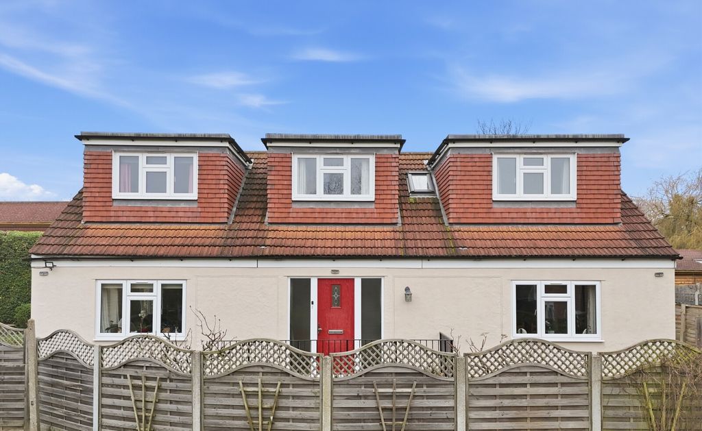 Property photo 1 of 22 Front