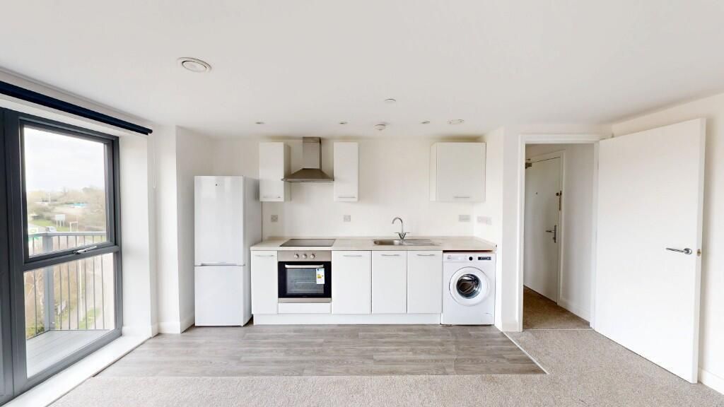 Property photo 2 of 6