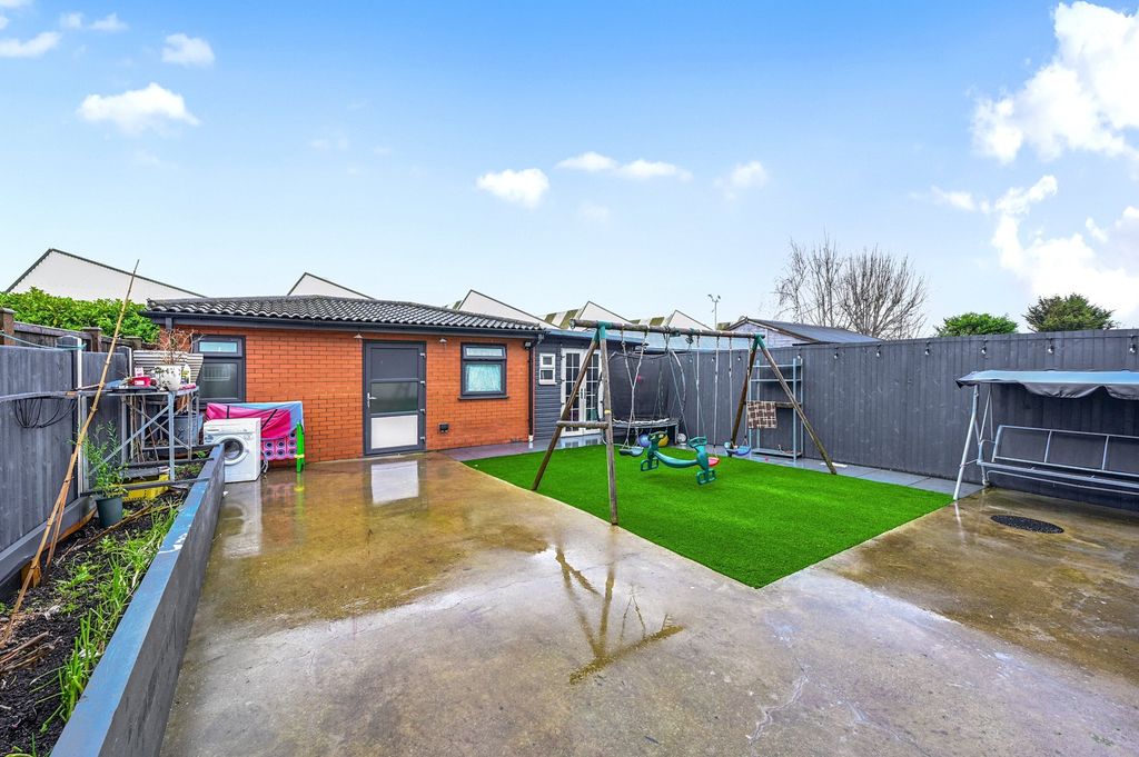 Property photo 3 of 22 Picture No. 22