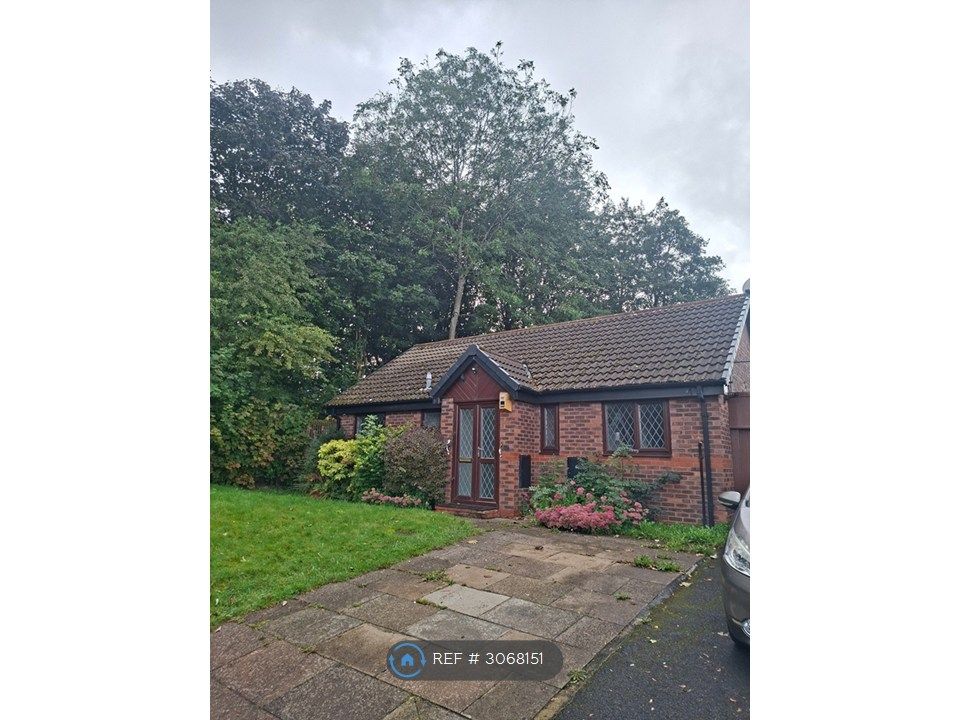 Property photo 2 of 12